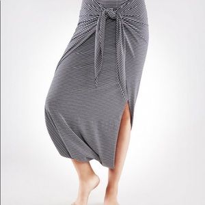 Manduka harem wrap